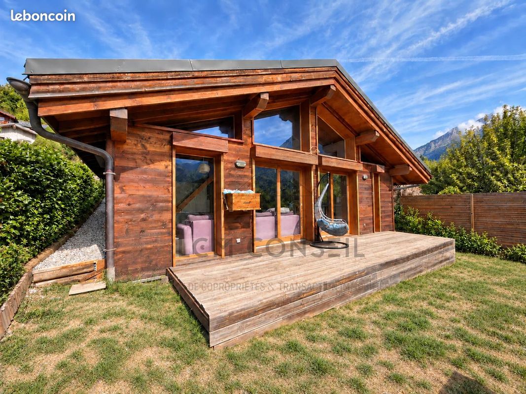 Maison 5 pièces 101 m² · à Bozel · 101 m² · 880 000 €