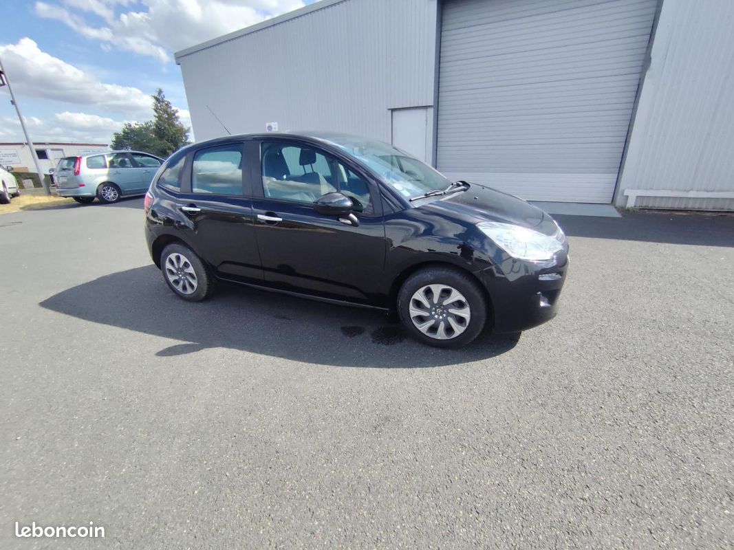 CITROEN C3 1.2 PureTech 12V - 82 2009 BERLINE Confort PHASE 2 (image 5)
