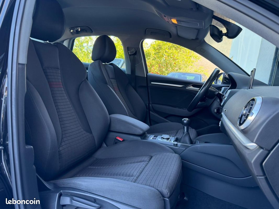 Audi A3 Berline 35 TFSI 150ch S Line (image 4)