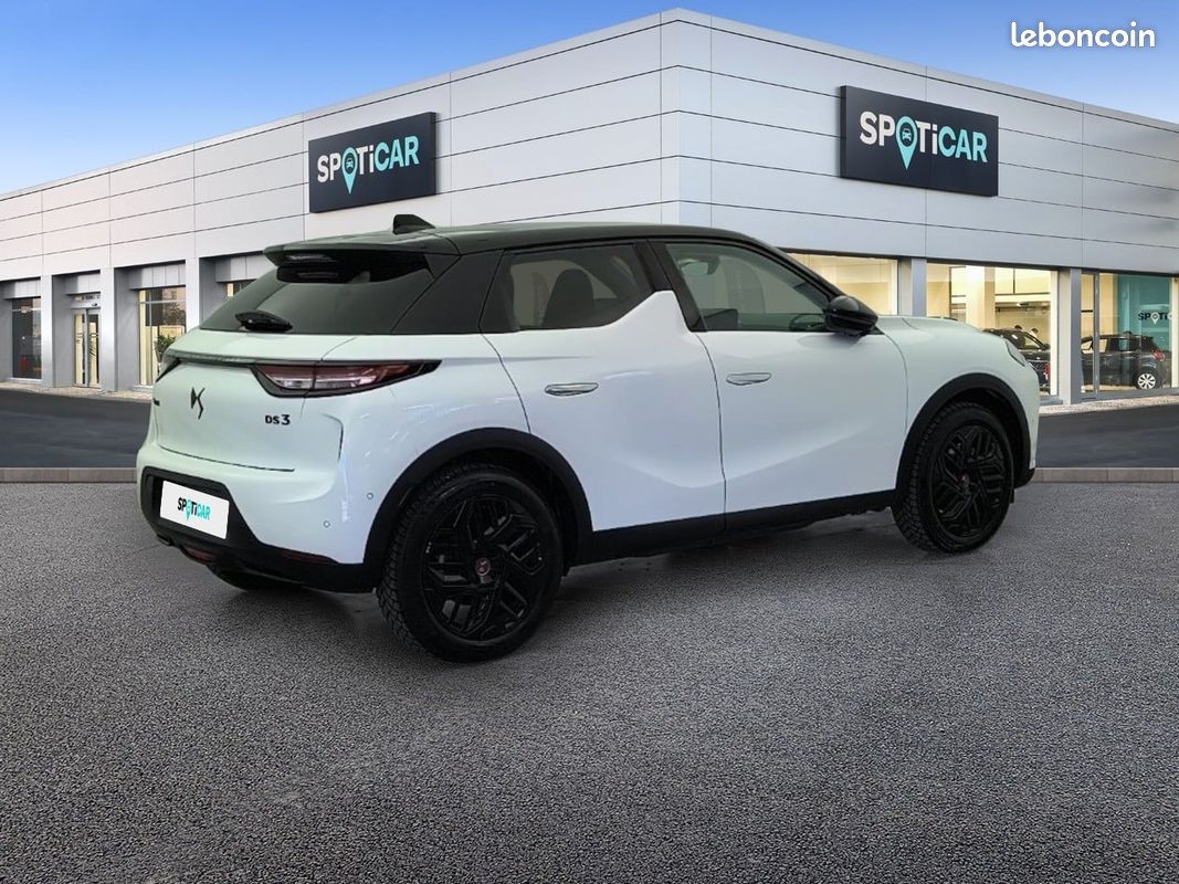 DS DS 3 E-Tense Performance Line+ (image 29)