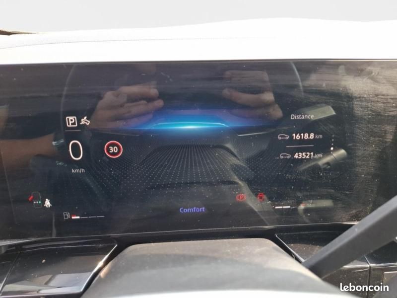 Renault Austral 1.3 TCe mild hybrid 160ch Techno esprit Alpine auto (image 26)