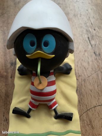 Figurine Calimero à La Plage Par Leblon-Delienne - Édition 2002, Résine, France