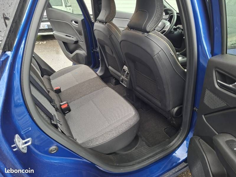Renault Captur E-Tech full hybrid 160 ch Techno (image 17)
