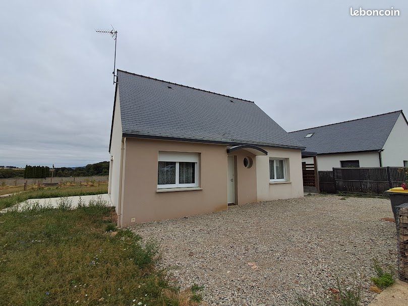 Maison 4 pièces 84 m² · à Saint-Hervé · 84 m² · 786 €/mois