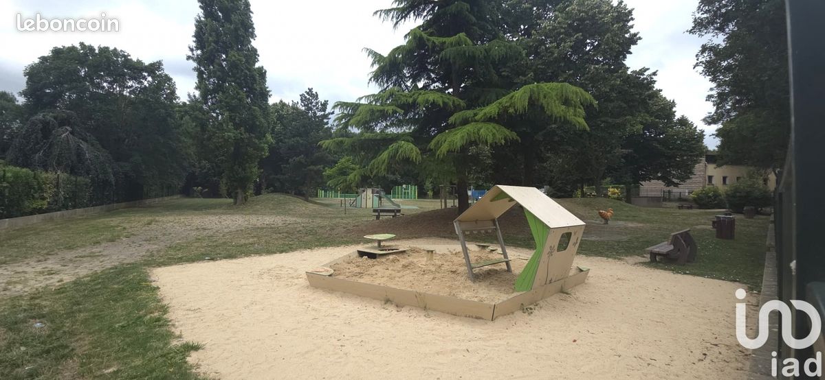 Appartement a louer - 4 pièce(s) - 72 m2 - Surfyn