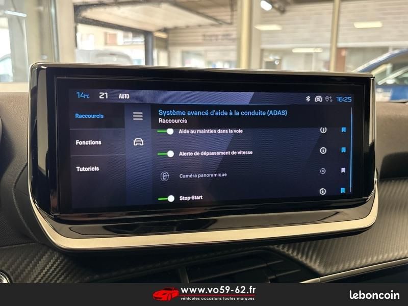 Peugeot 2008 1.2 100ch S&S Allure (image 20)