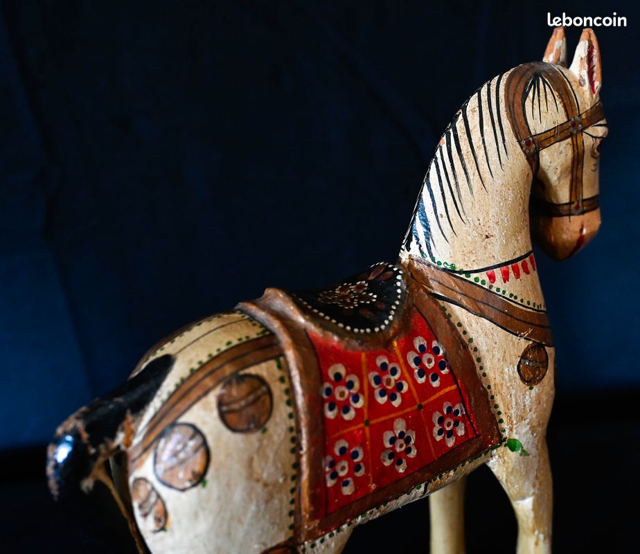 Cheval de mariage indien antique Ghodi peint à la main - Art Hindou du Rajastan - Figurine bois 26 cm (image 6)