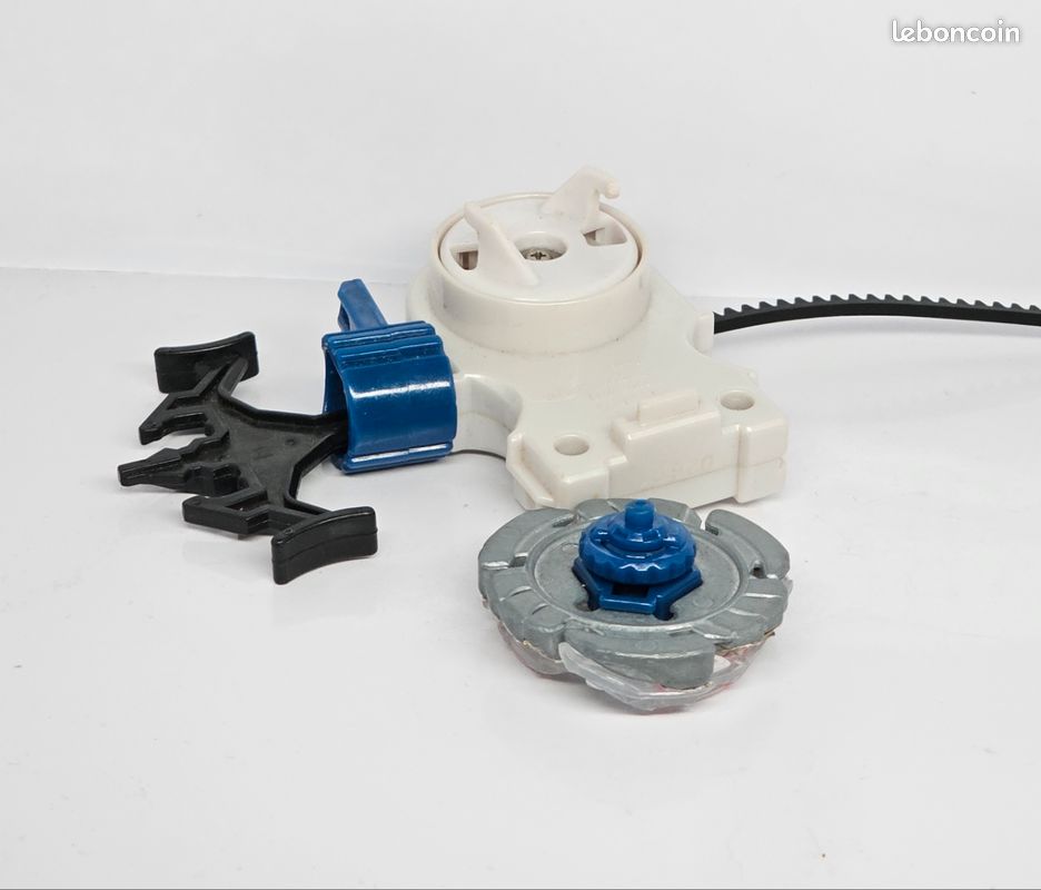 Toupie Beyblade Métal Fusion – Lightning Drago Hasbro (2010), Neuve