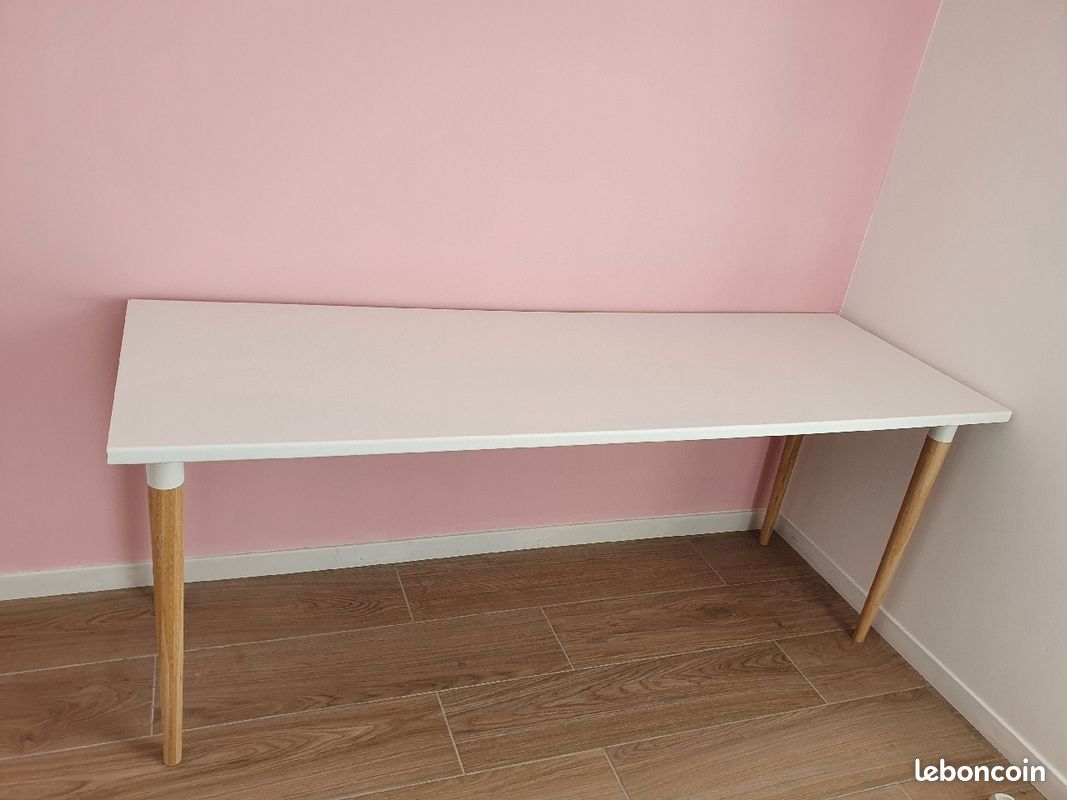 Bureau / plan de travail (image 1)