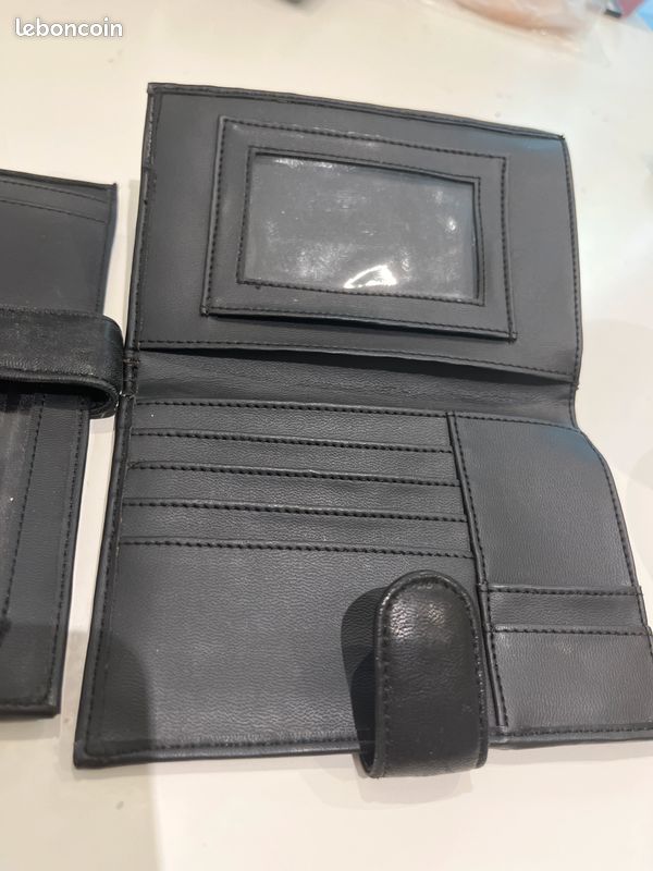 Portefeuille et porte chéquier Carven (image 2)