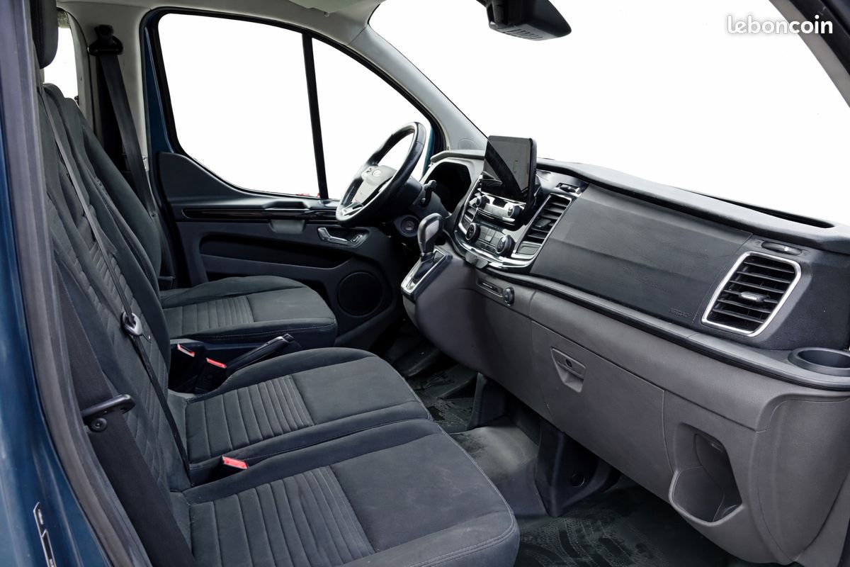 Ford Transit Custom - Boite Auto - 170 cv - Année 2018 (image 4)