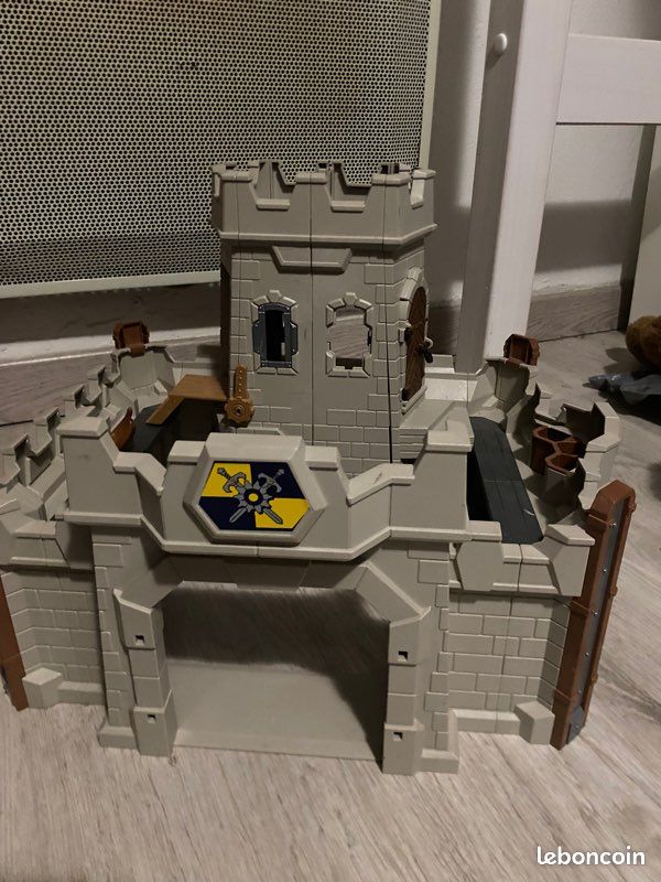Château playmobil (image 1)