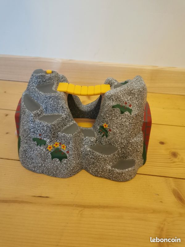 BRIO World Tunnel D'Aventures – Accessoire Train En Bois Avec 4 Sons Aléatoires, Dès 3 Ans