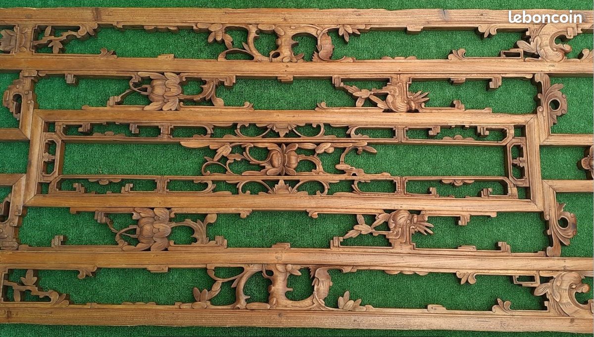 Ancien grand panneau chinois en bois sculpté fait main (image 2)