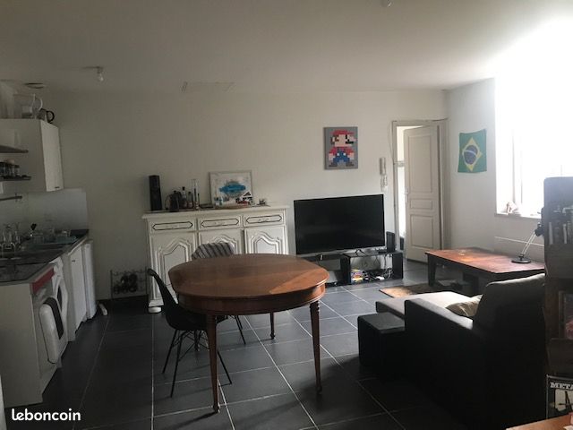 Appartement 2 pièces 51 m² · à La Madeleine · 51 m² · 695 €/mois