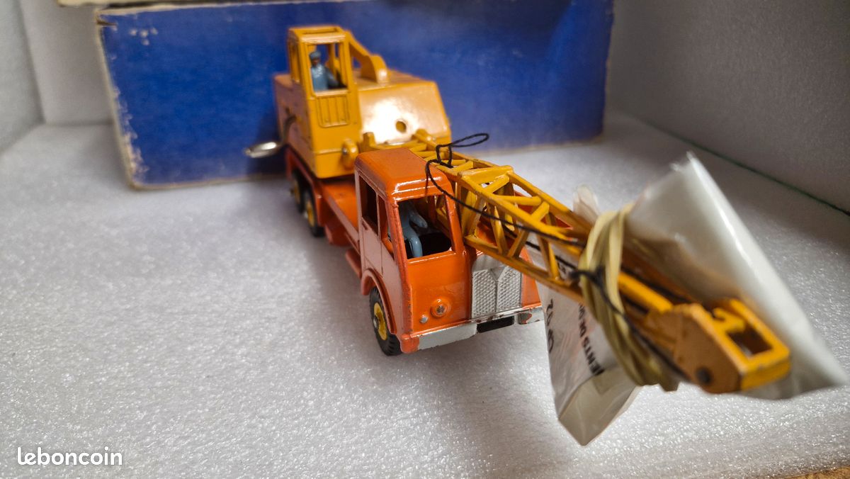 Dinky Toys N°972 - Camion-grue COLES - SUPERTOYS - Avec Boîte - France