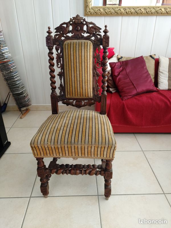 Chaises anciennes en bois (image 1)