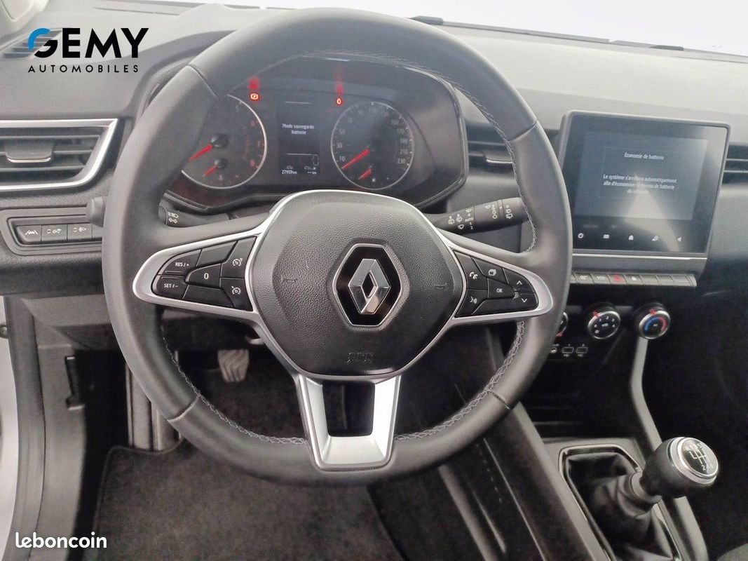 RENAULT Clio TCe 90 Equilibre (image 13)