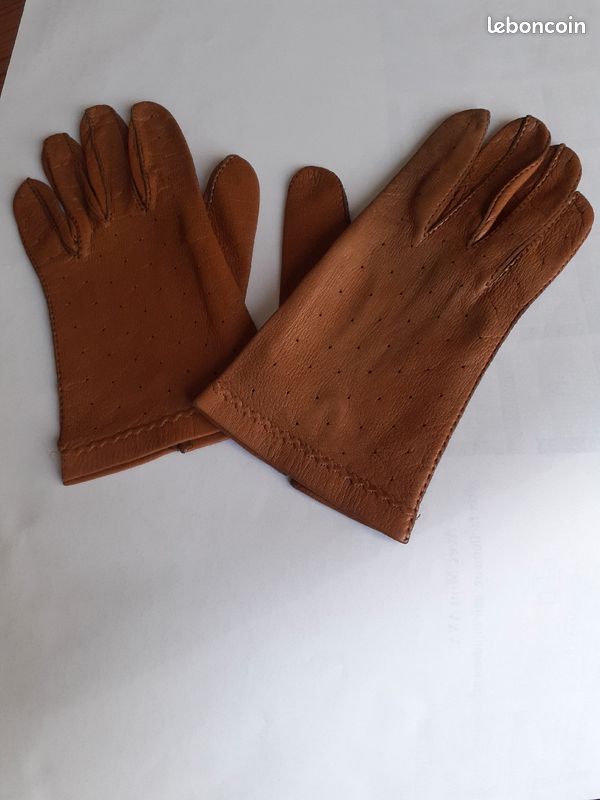 Belle paire de gants cuir véritable (image 1)