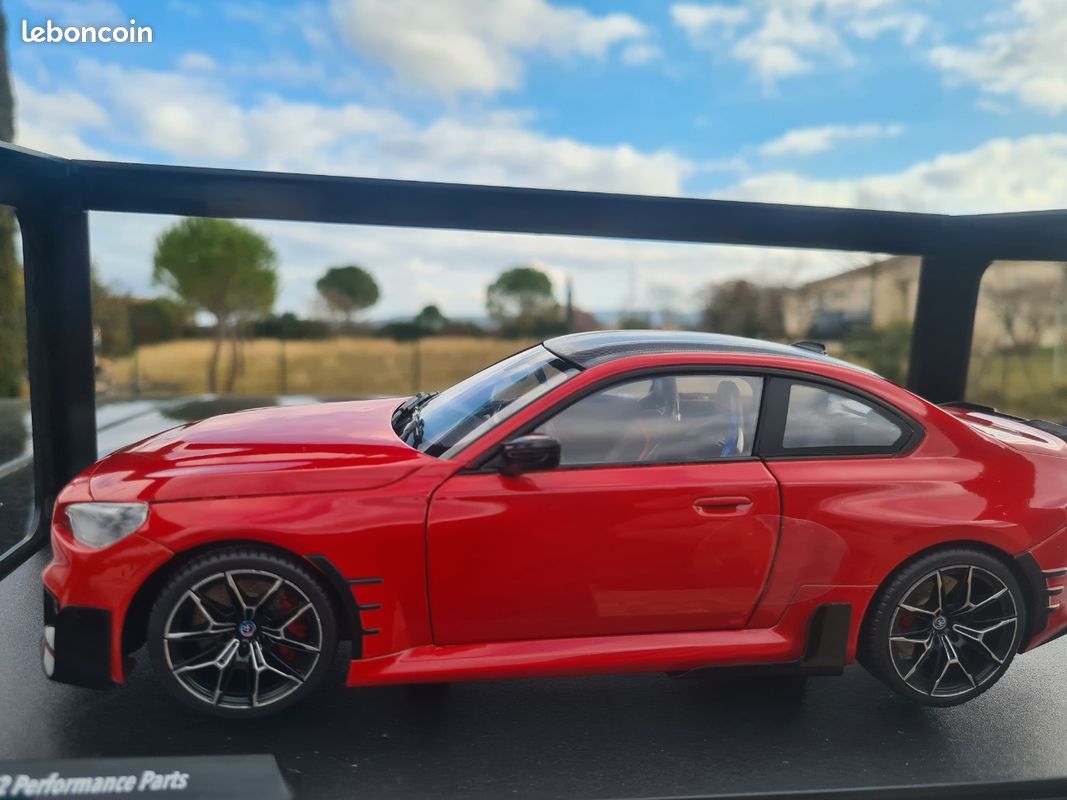 Bmw m2 performance 1/18 solido (image 1)