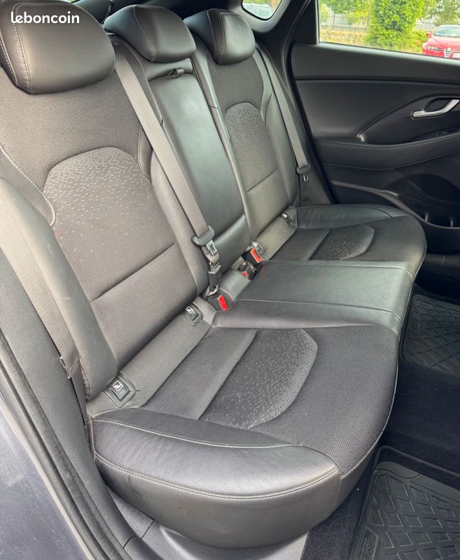 HYUNDAI I30 FASTBACK 1.4 T-GDI 140Ch CREATIVE - SUIVI CONSTRUCTEUR - ATTELAGE - CARPLAY (image 11)