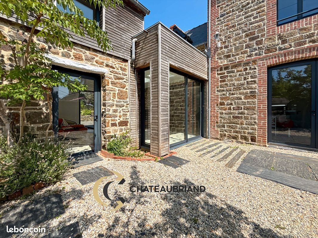 Maison 6 pièces 133 m² · à La Gouesnière · 133 m² · 436 800 €