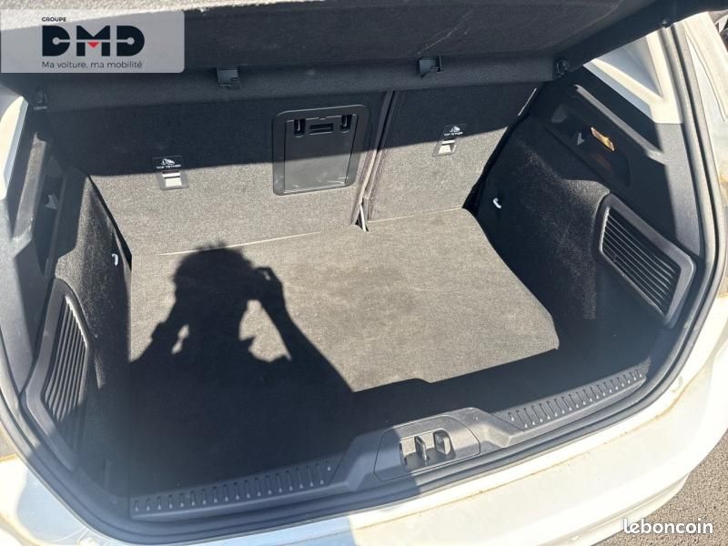Ford Focus 1.0 Flexifuel mHEV 125ch Titanium X Business (image 12)