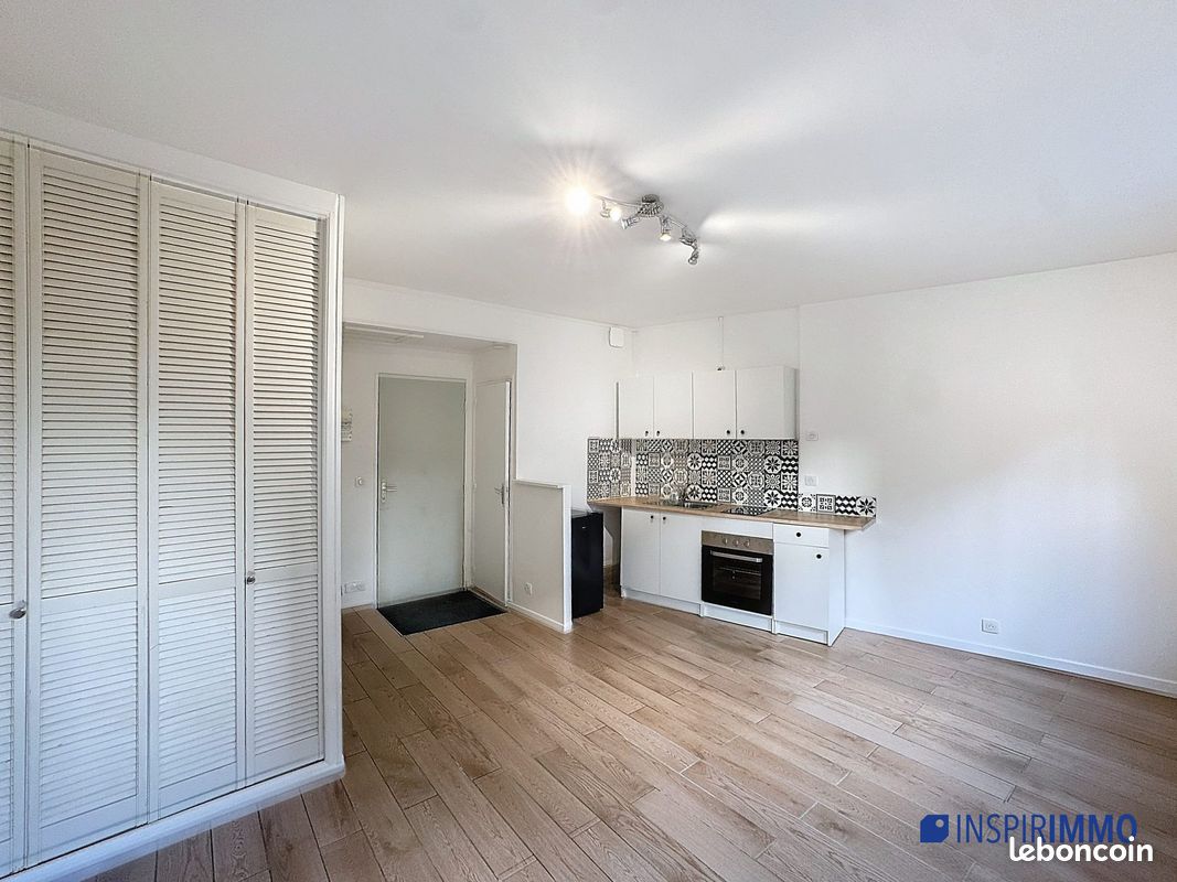 Appartement 1 pièce 26 m² · à Carrières-sous-Poissy · 26 m² · 690 €/mois