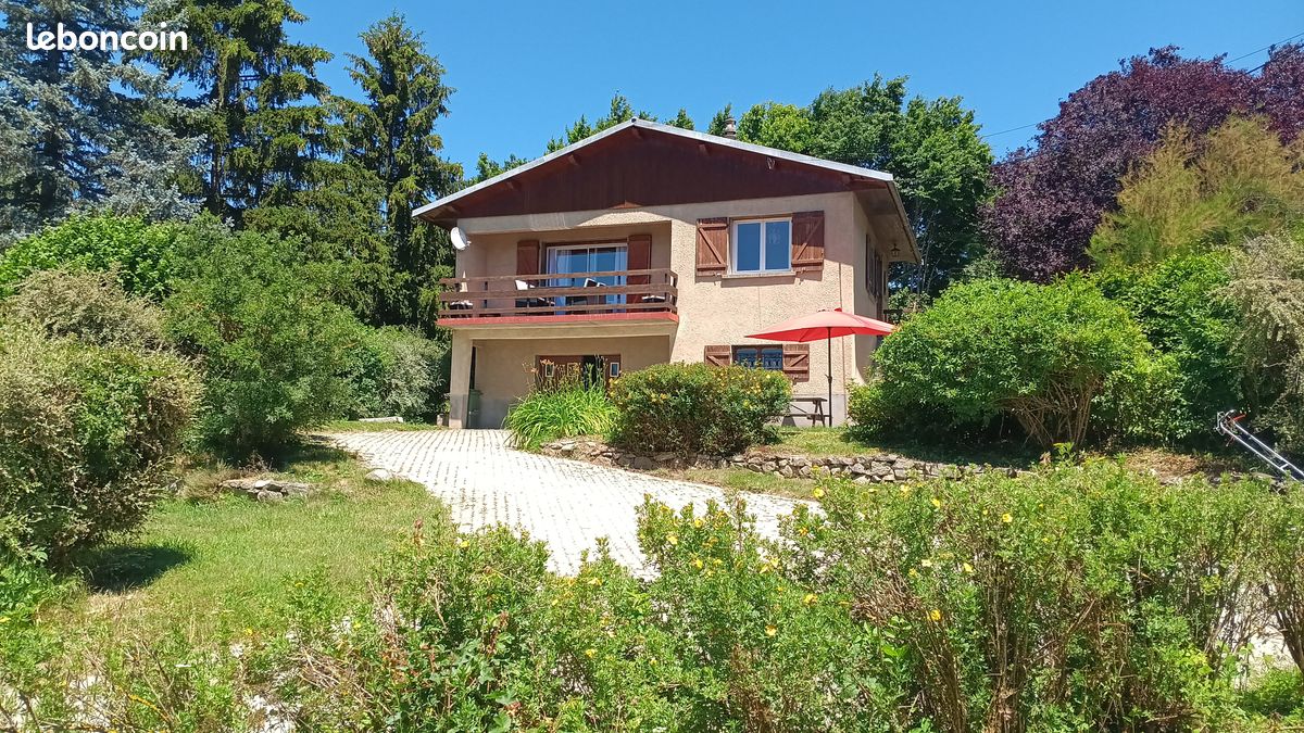 Maison 3 pièces 59 m² · à Saint-Laurent-en-Beaumont · 59 m² · 187 000 €