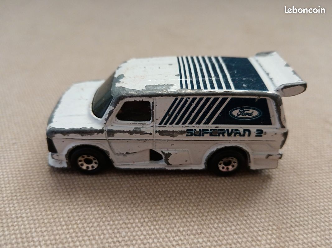 Miniature Fourgon Ford Super Shuttle 2004 Bleu, Moulé Sous Pression, Modèle Vintage