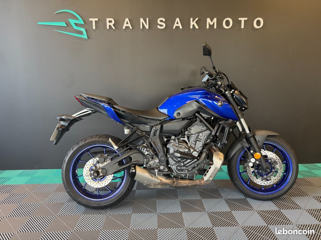 Yamaha mt 07 a2 / tres bon etat / full suivi yamaha (image 1)