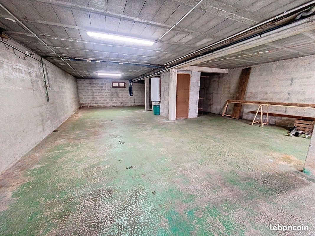 Maison 4 pièces 140 m² - Voutezac 19130 (image principale 9)