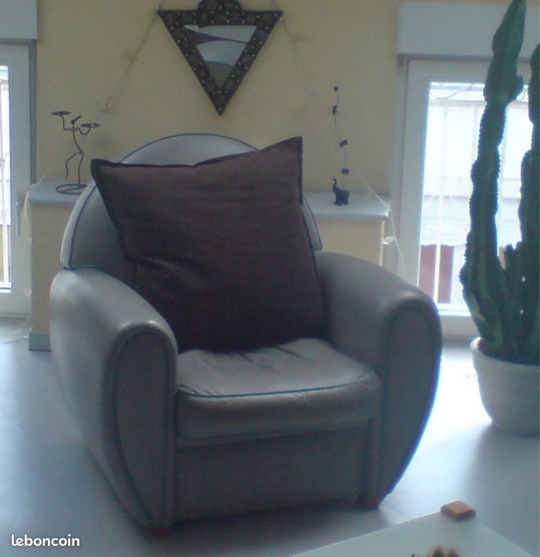 Ensemble canapé et 2 fauteuils club en cuir Bernard Massot (image 2)