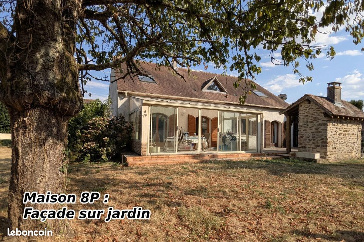 Immeuble 11 pièces 390 m² · à Touquin · 390 m² · 499 000 €
