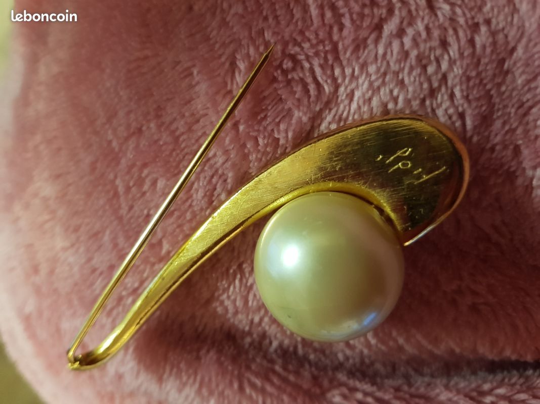 Broche Fidji de Guy Laroche (image 2)
