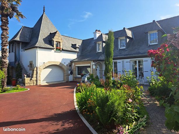 Propriété 9 pièces 204 m²