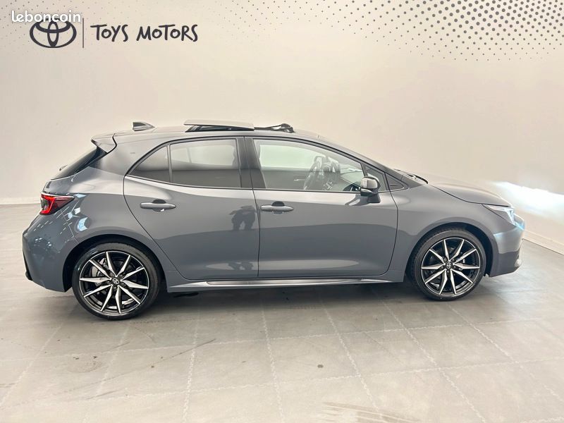 Toyota Corolla Hybride 1.8L 140h GR Sport Pack Techno + TO MY26 (image 6)