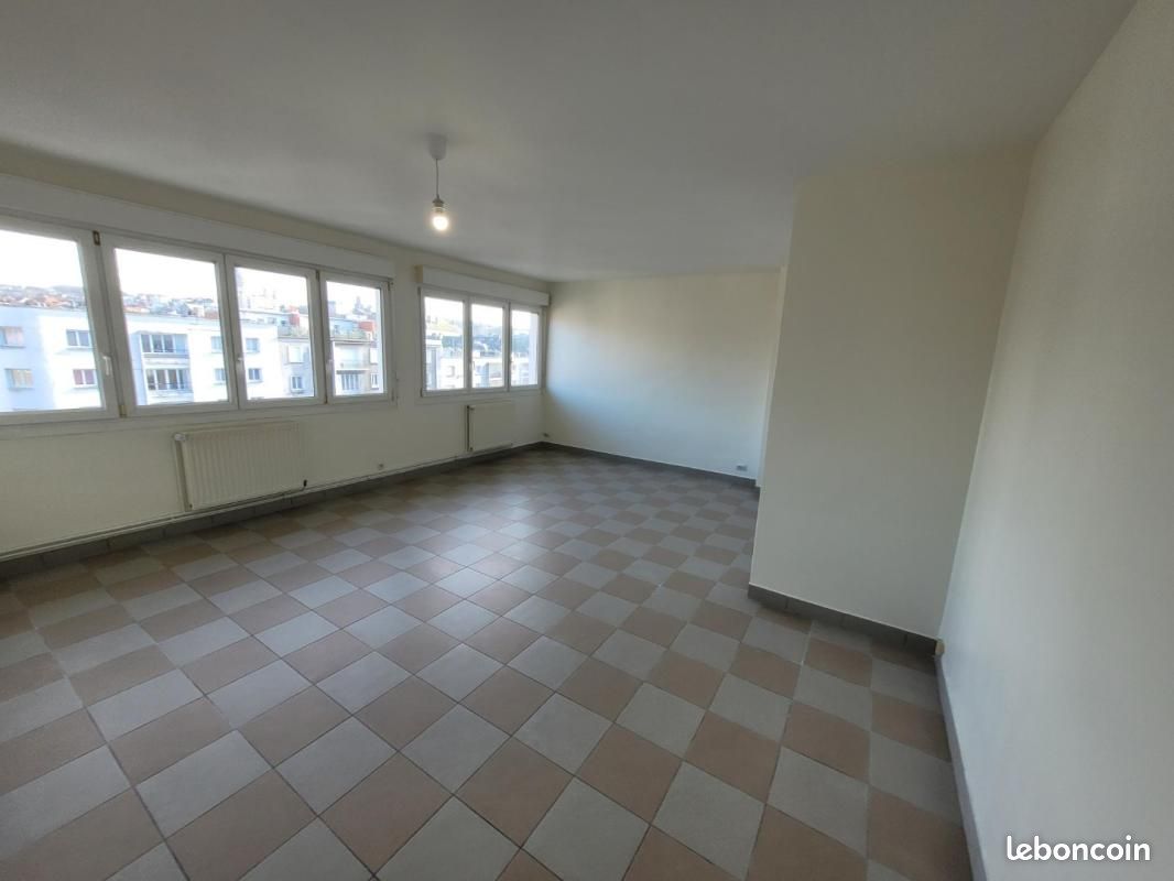Appartement 3 pièces 74 m² · à Boulogne-sur-Mer · 74 m² · 684 €/mois