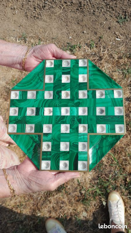 Jeu solitaire en malachite (image 1)