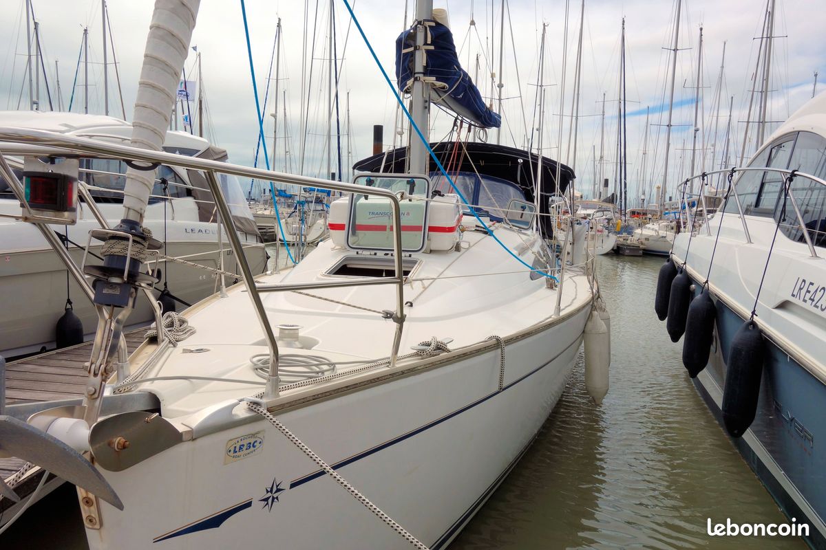 SUN ODYSSEY 35 (JEANNEAU) — View photo 1