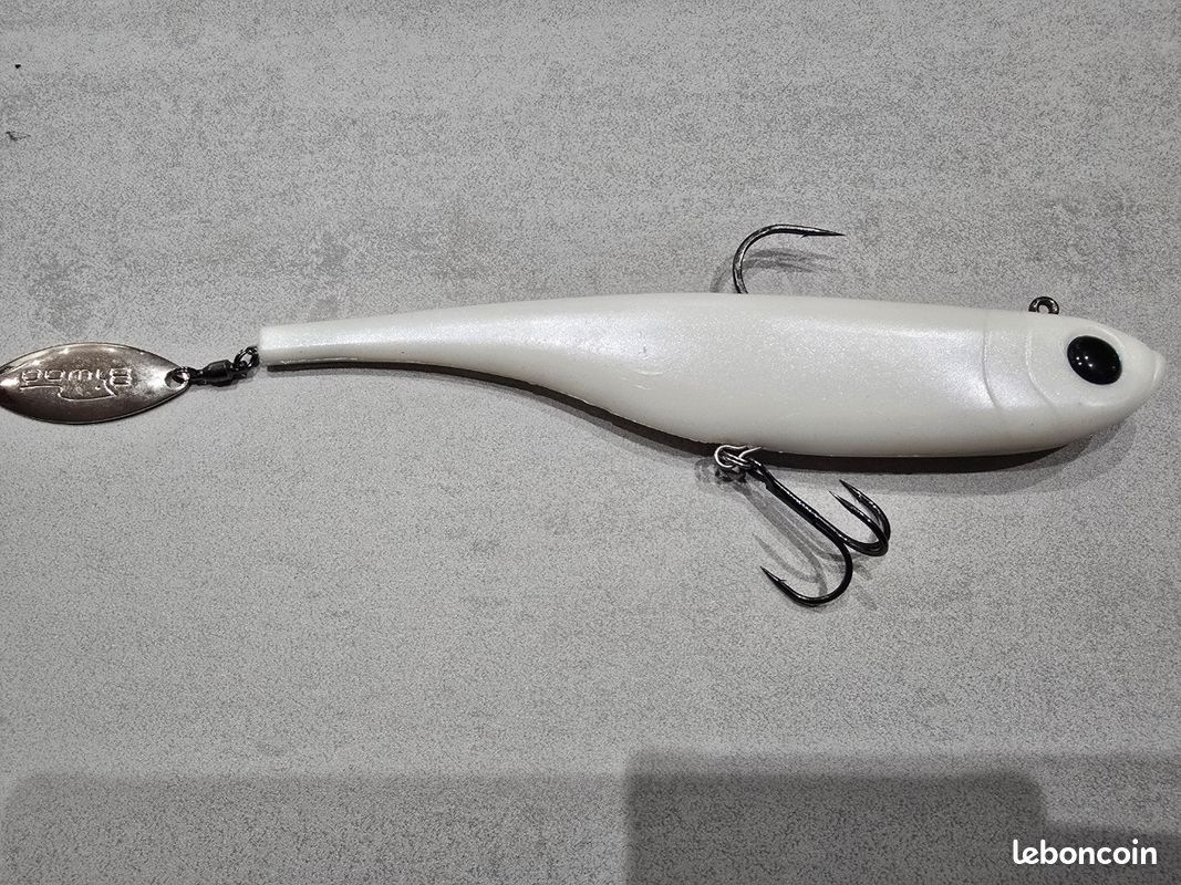 Vintage Fishing Lure - Burke Big Dig 2015 RUBBER BODY