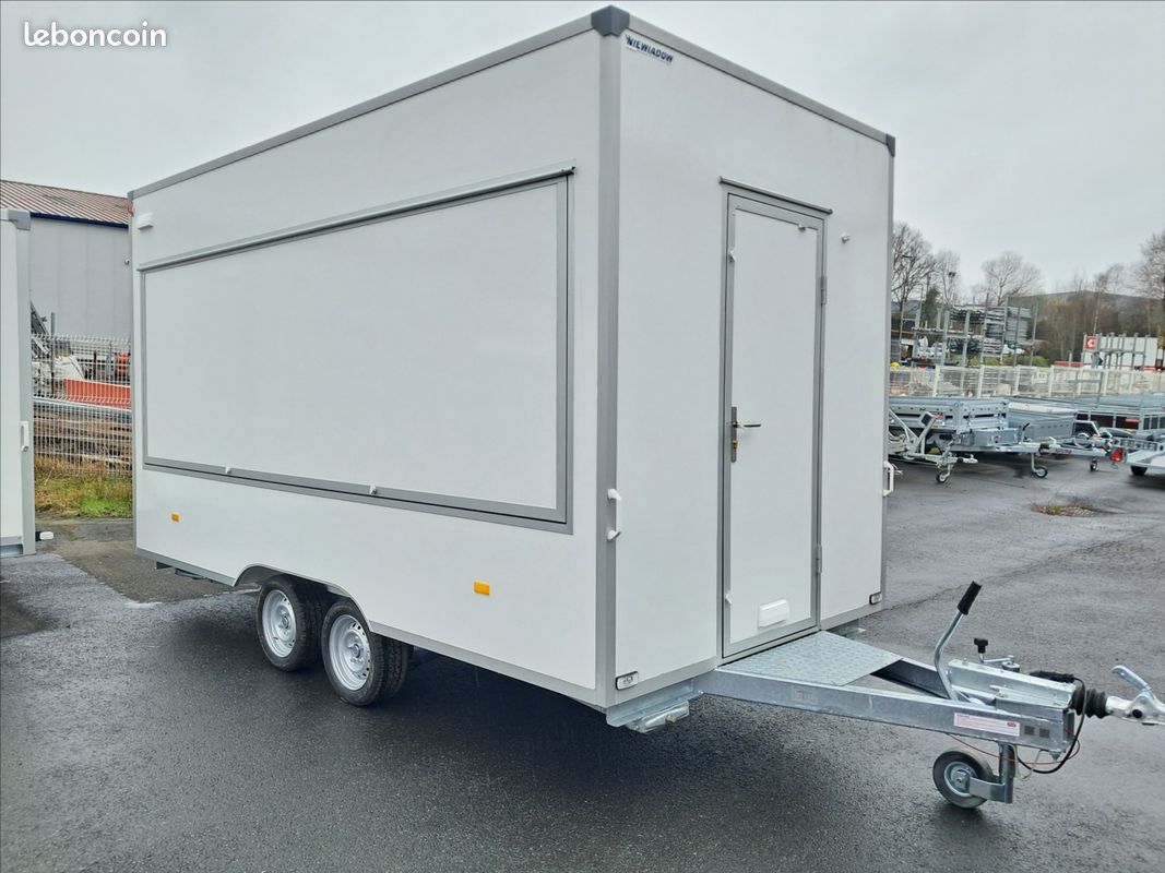 Remorque MAGASIN 2 essieux SNACK, MARCHE, FOOD TRUCK en STOCK 23 (image 1)