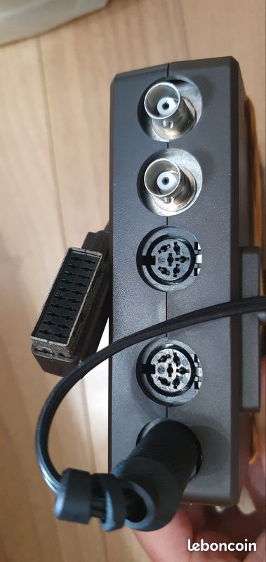 Adaptateur audio/vidéo PHILIPS (image 2)