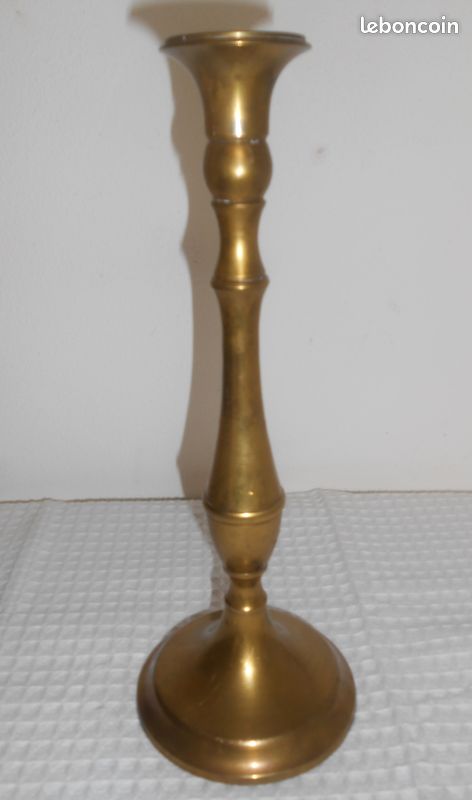 Lot de 2 bougeoirs anciens LAITON (image 2)