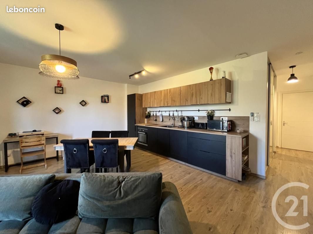 Appartement 3 pièces 64 m² · à Chavanoz · 64 m² · 229 000 €