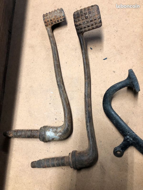 Moto ancienne pedale frein (image 2)