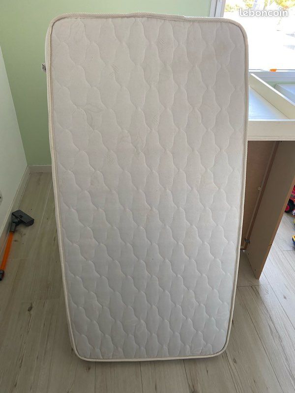 Lit bébé 70*140 et commode langer (image 5)