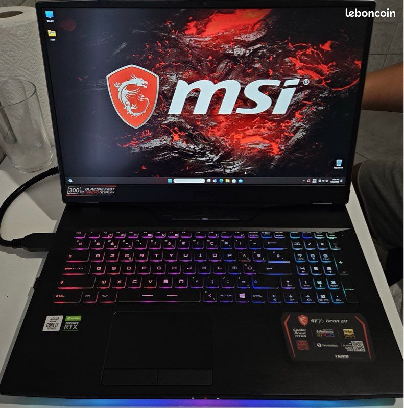 PC Portable Gamer MSI GT76 TITAN DT Ordinateurs