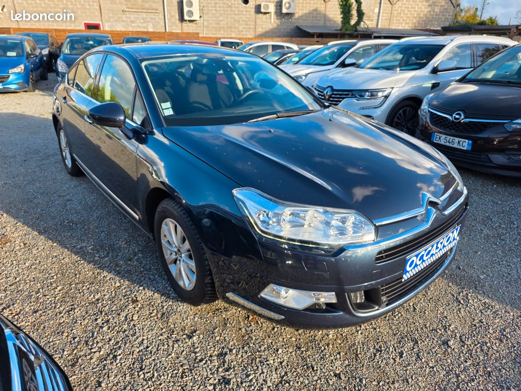 Citroen C5 1.6 HDI 115 CV + ATTELAGE (image 2)