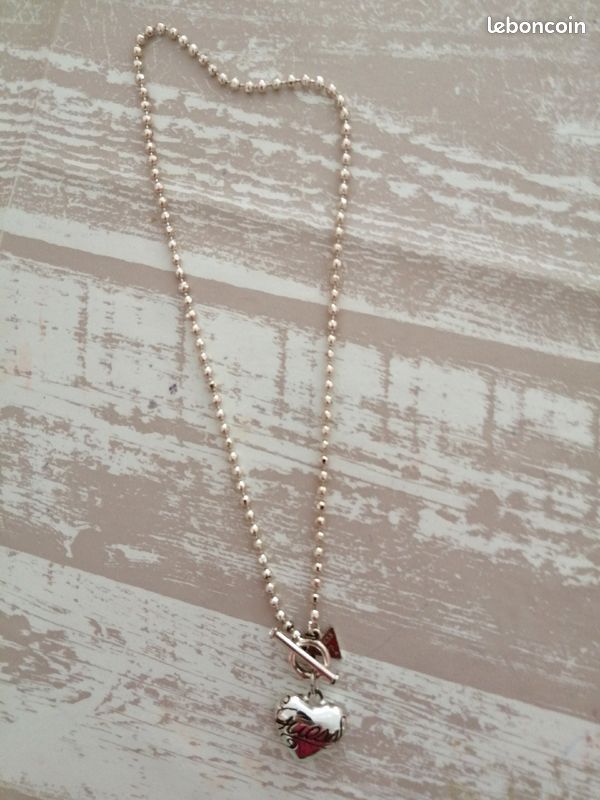 Collier guess (image 1)